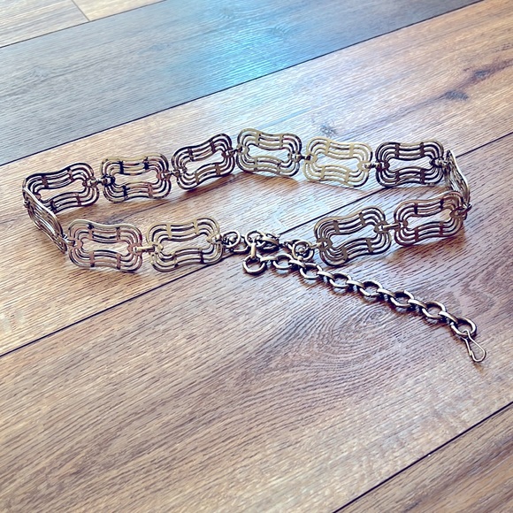 Vintage Silver Funky Belt In Excellent Condition! - Picture 1 of 3